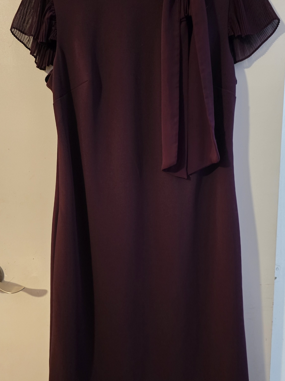 Shelby & Palmer Deep Plum Midi Dress with Pleated Cap Sleeves